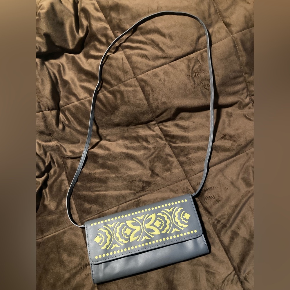 Vera Bradley brand, gray and yellow/green, leather crossbody.
